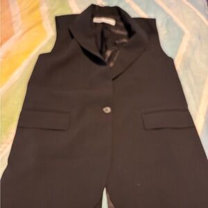 Zara Black Sleeveless Vest